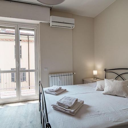 Lovely Suite With Private Parking In كومو المظهر الخارجي الصورة