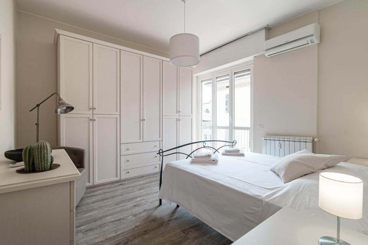 Lovely Suite With Private Parking In كومو المظهر الخارجي الصورة